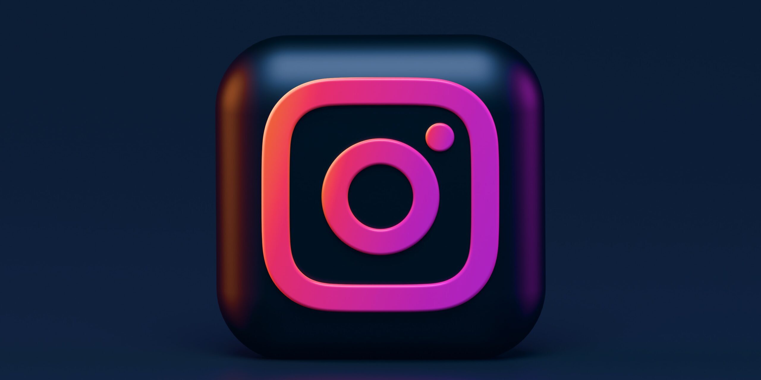 alexander-shatov-71Qk8ODIBko-unsplash imagen del logo de Instagram